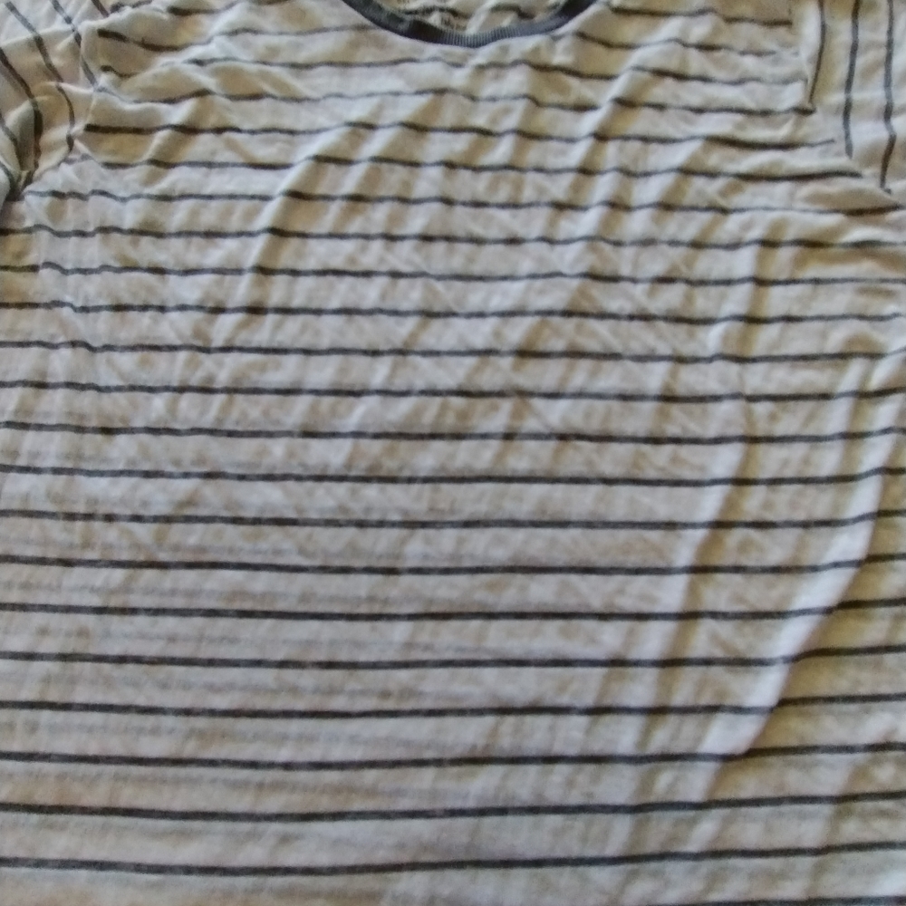 Torrid top - Picture 2 of 3